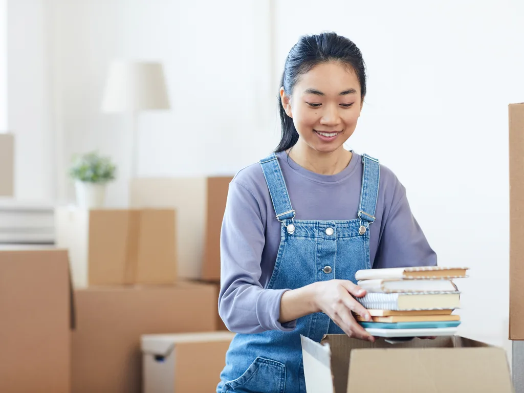 7 Tips to Help You Declutter Your Home or Apartment