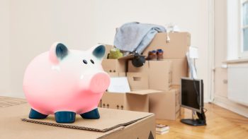 6 Tips to Help You Move on a Budget