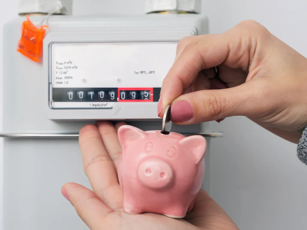 10 Ways to Lower Your Utility Bill Costs
